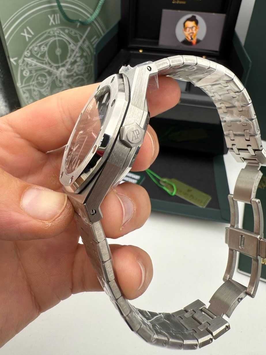 Audemars Piguet royal oak синьо/черно