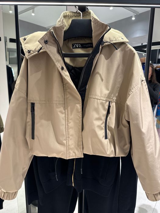 Дамско есенно яке Zara
