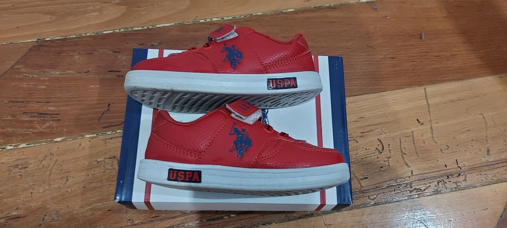 Детски кецове и сандали Adidas