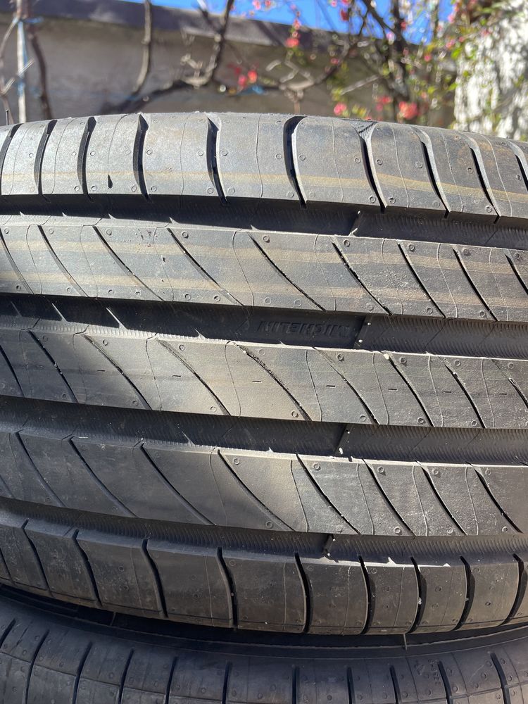 Anvelope 205 45 R17 Michelin