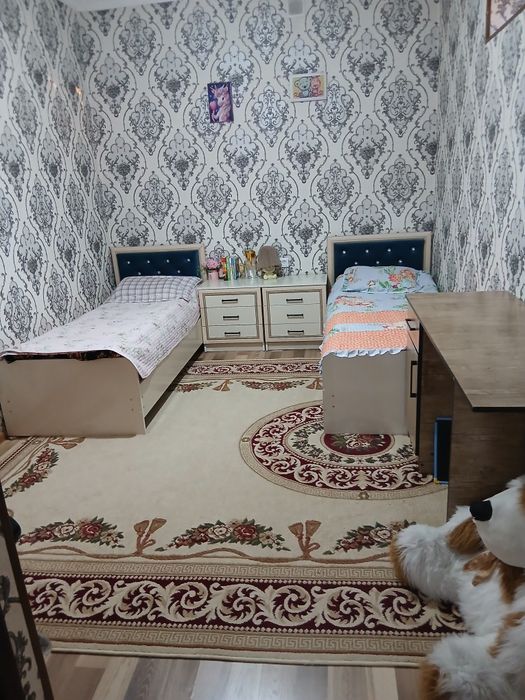 Срочно продаётся двух этажный новый дом.