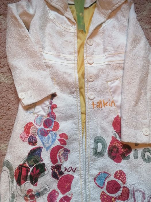 Desigual преходно палто S размер