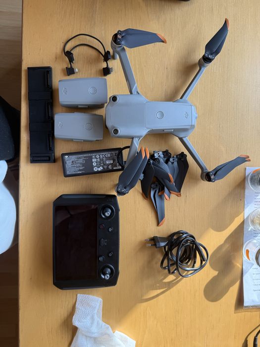 Dji air2s fly more combo