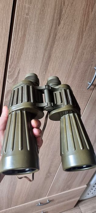 Binoclu militar steiner 8x56