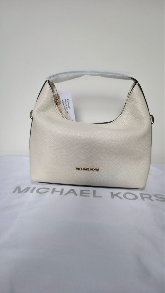 Дамски чанти Michael Kors