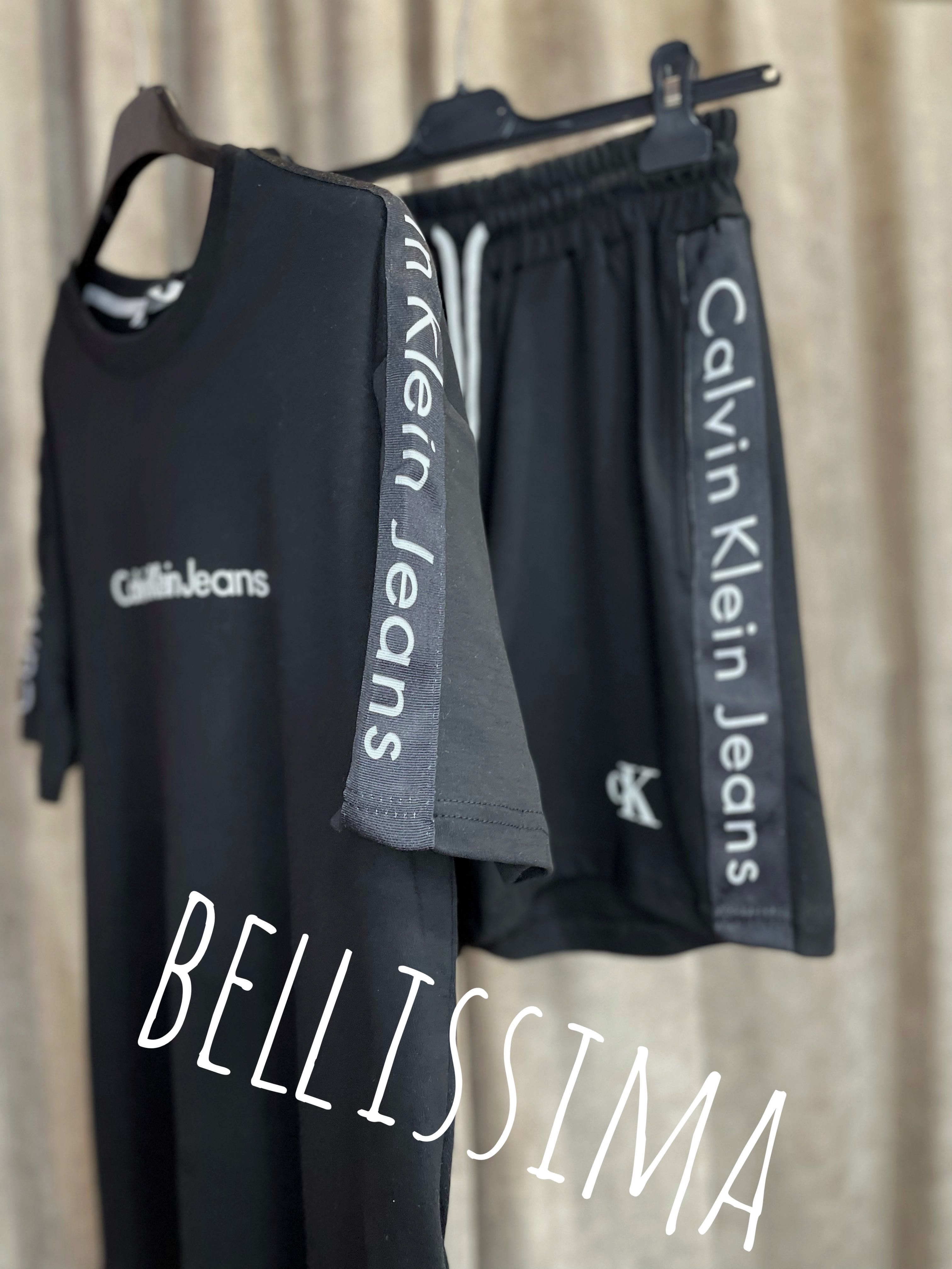 Дамски екип Calvin Klein къси панталони + тениска