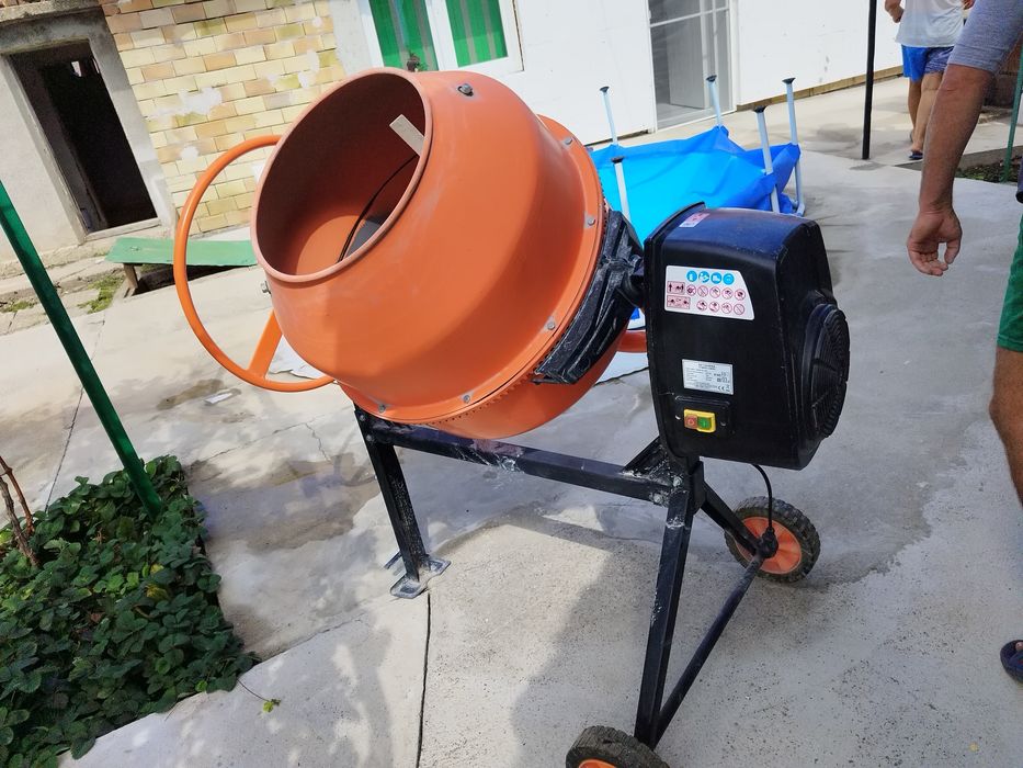 Бетонобъркачка 195 литра
