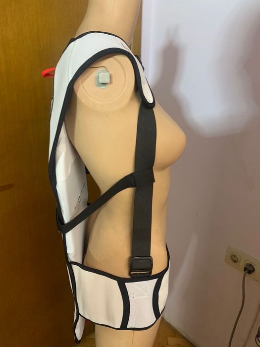 Предпазна жилетка за гръб за ски със CE сертификат