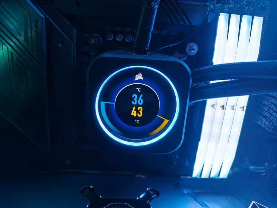 Corsair iCUE H150i ELITE LCD Display Liquid CPU Cooler