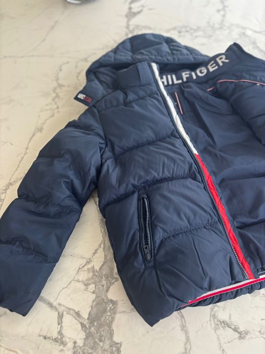 Geacă iarna Tommy Hilfiger\128 cm