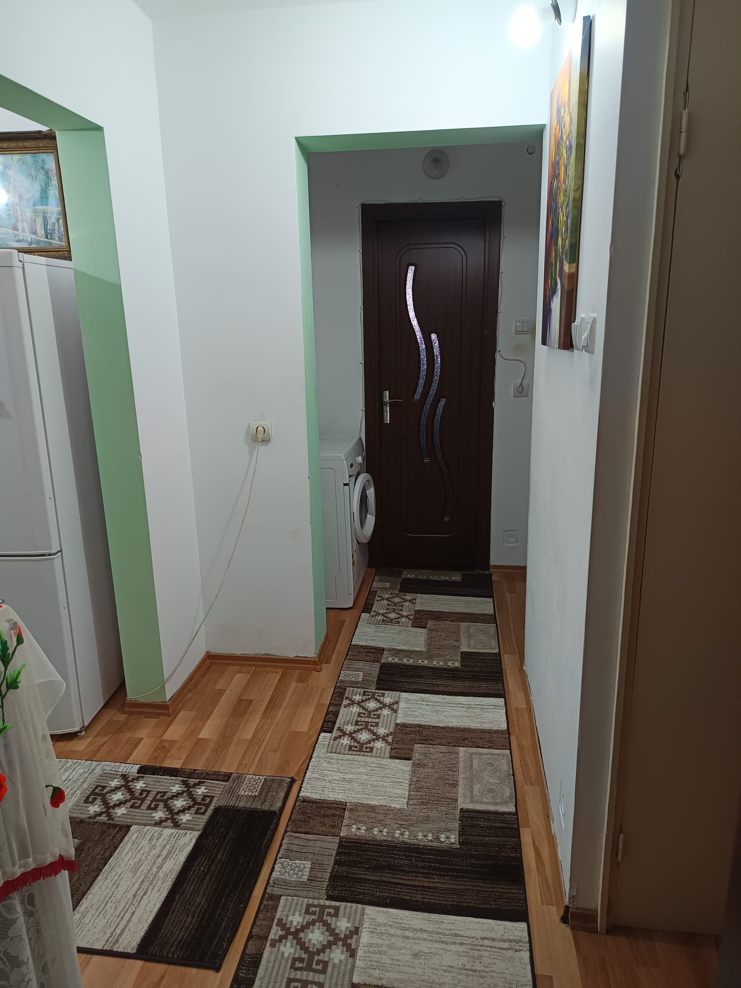 Apartament 2 camere decomandat, Etaj 1,