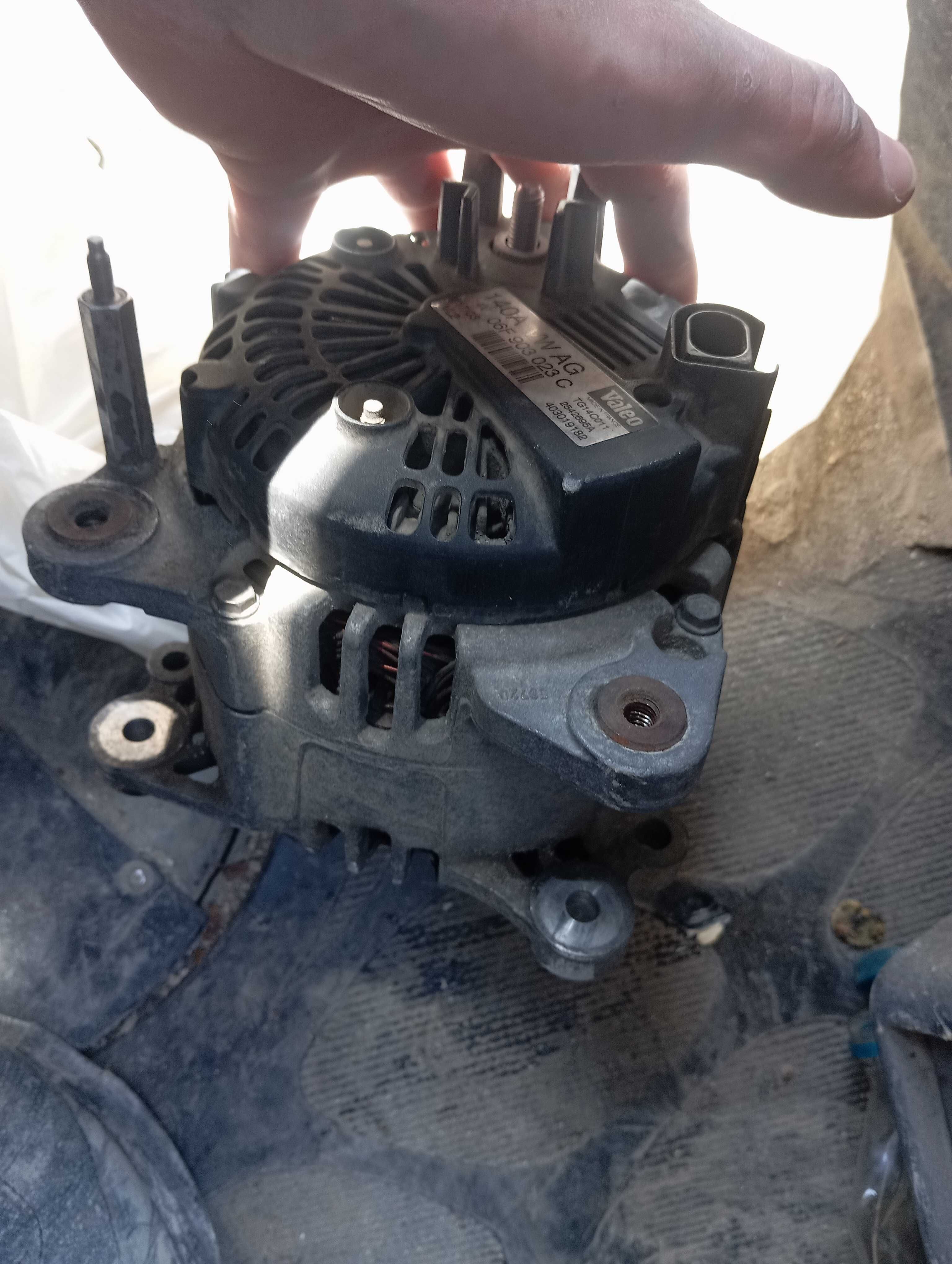 Алтернатор 140 А   Valeo VW