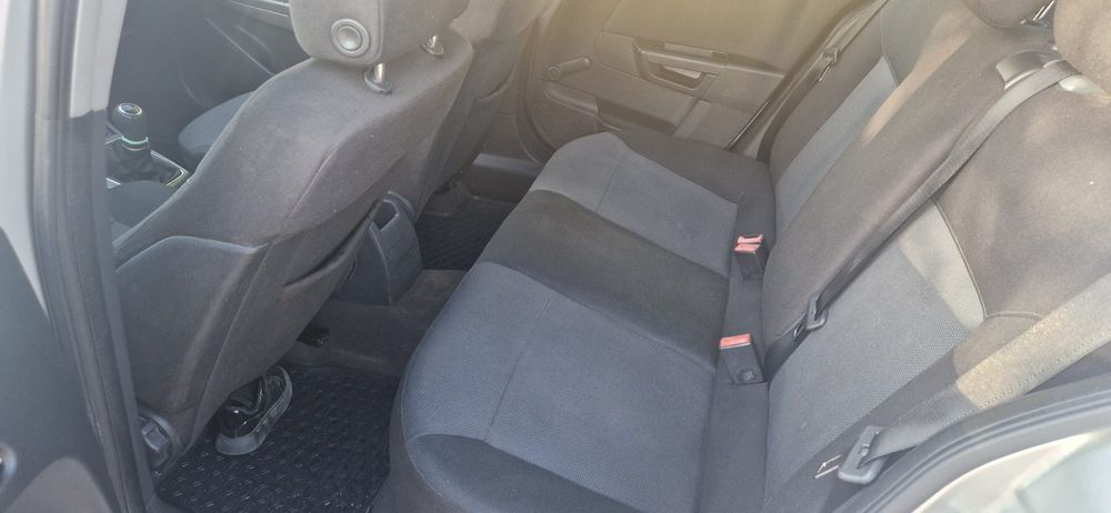 Vând Opel Astra H 1.7 2004