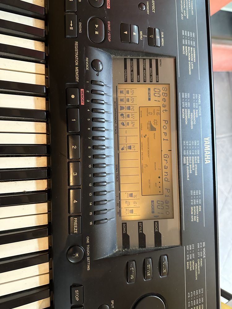 Orga yamaha PSR 630