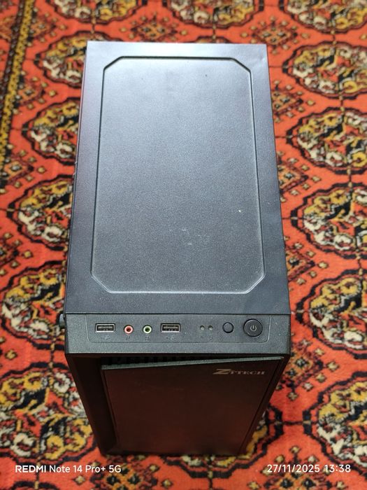 Stolniy igravoy kompyuter