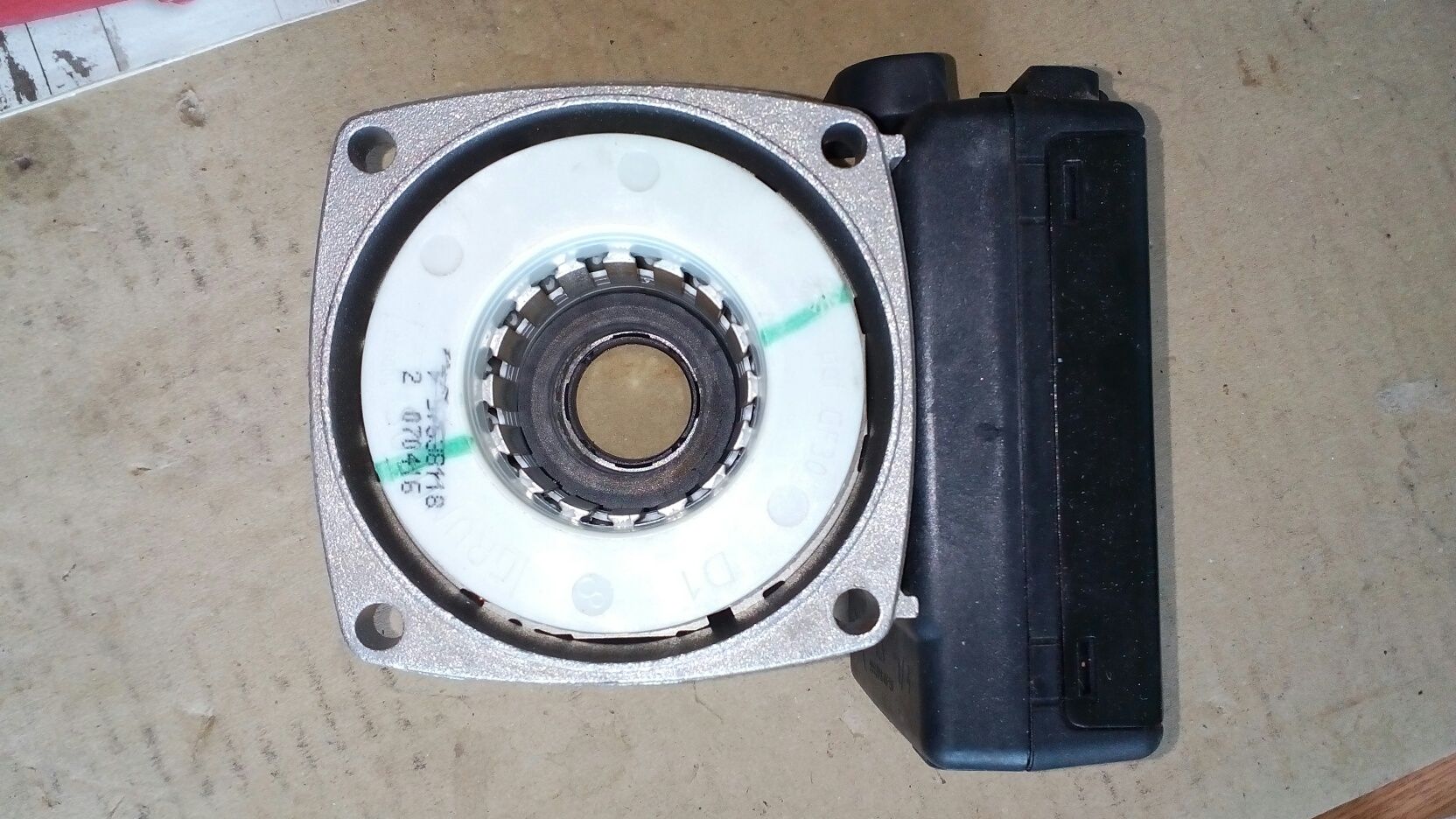 Stator motor pompa recirculare Grundfos UPM2 15-70 Victrix superior