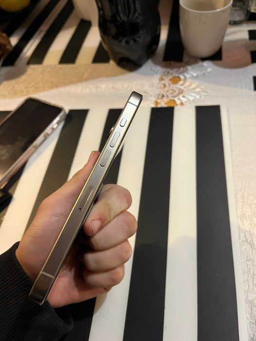 iPhone 15 Pro Impecabil