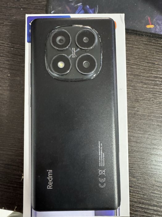 Телефон Redmi Note 14 Pro