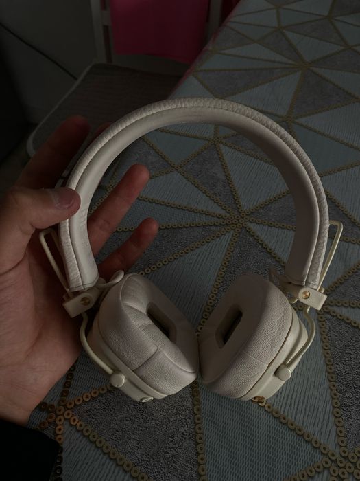 Наушники Marshall 5