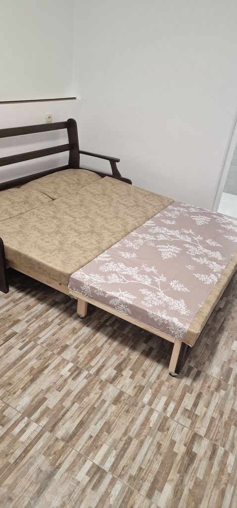Дава се под наем Едностаен апартамент в Мездра - 30 кв.м за 153 € - Снимка #10