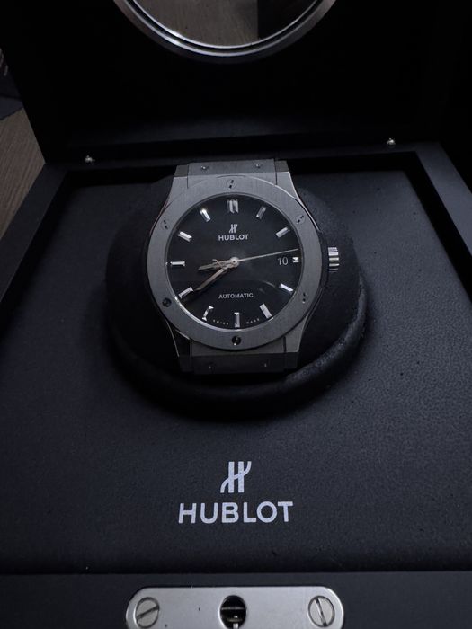Vand ceas Hublot-TITAN-Automatic