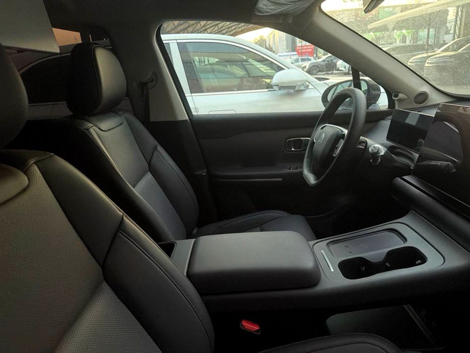 Leapmotor C16 гибрид 2 поз доп 2025