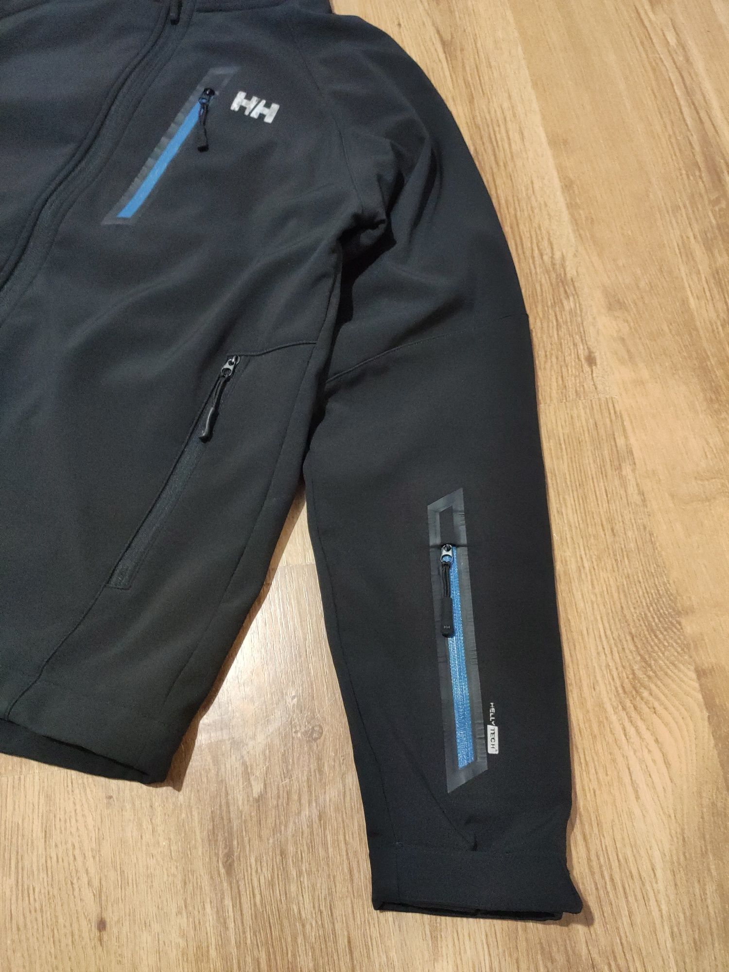 Geaca softshell Helly Hansen mărimea S