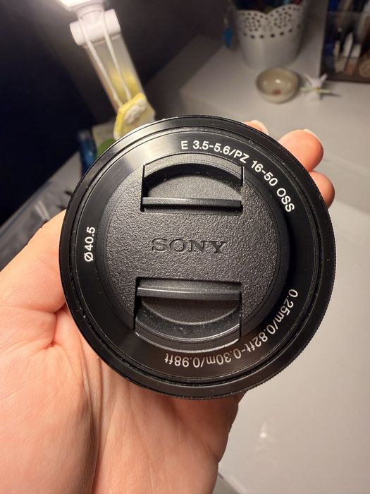 Obiectiv Sony E 16-50mm PZ OSS 3.5-5.6 – kit-lens, stare foarte bună