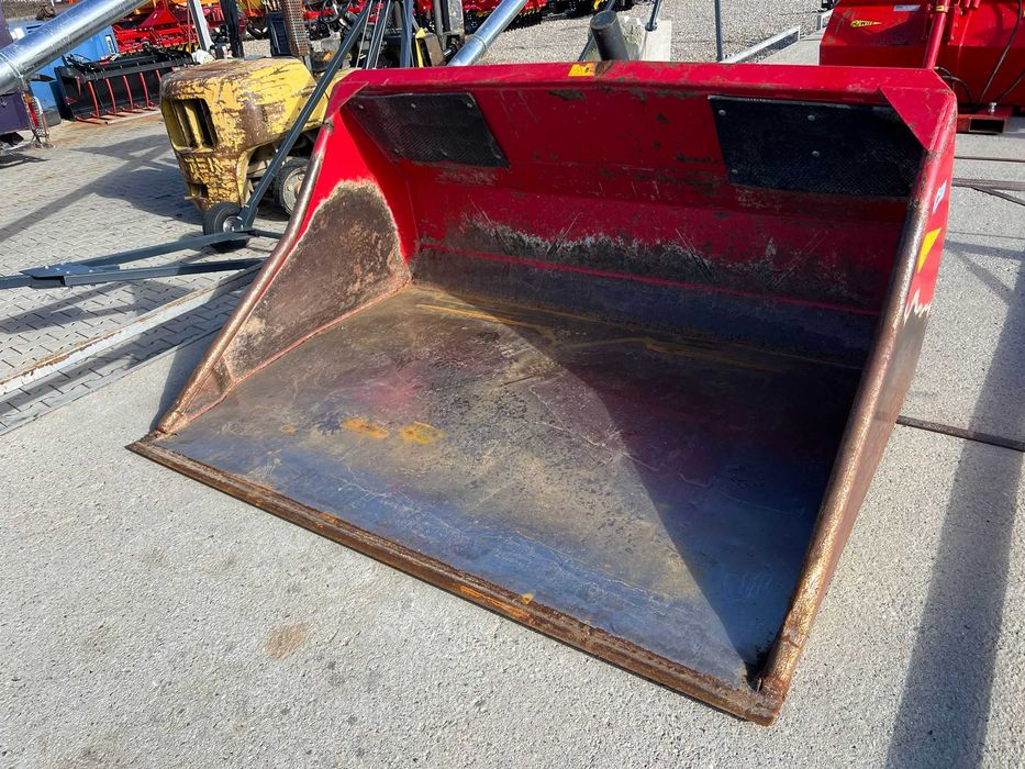 Кофа за мотокар Wifo – 1140 кг, за зърнени храни, картофи