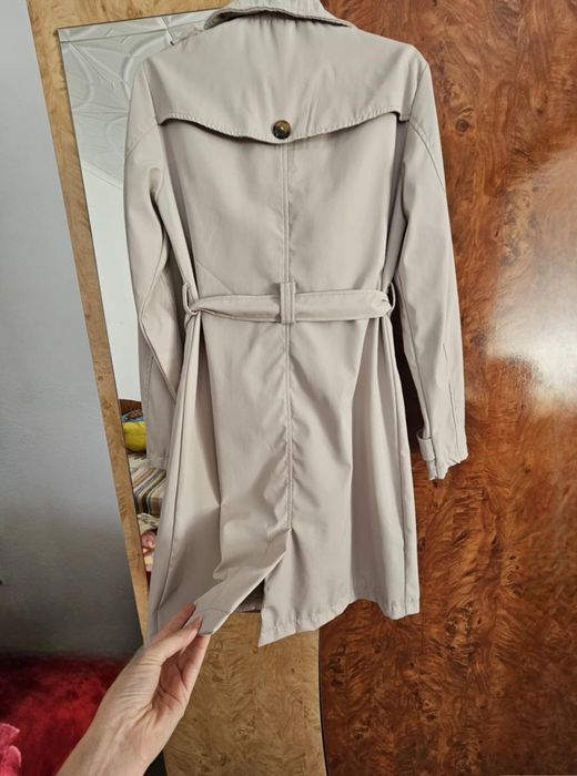 Trech  Dama, bej, lungime medie, mărimea 38