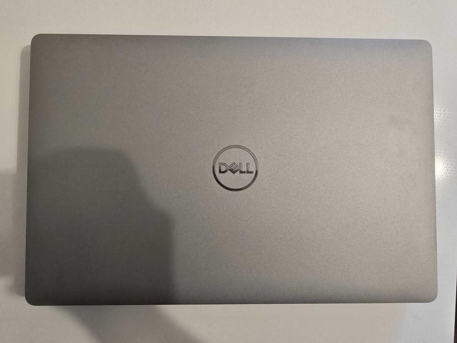 Laptop business 15" Dell Latitude 5511 i7-10850H 32gb RAM, 500gb SSD