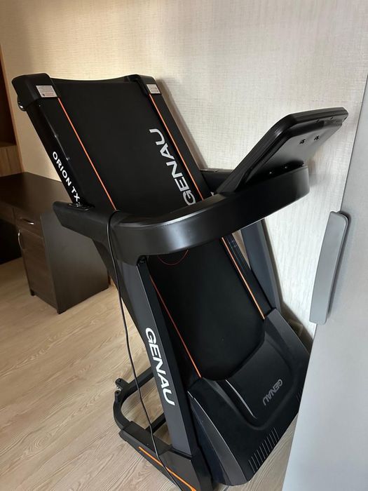 Продам беговую дорожку