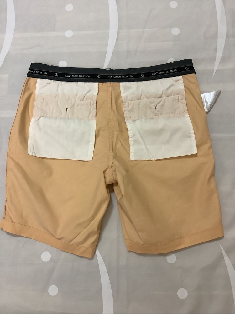 Pantaloni scurti chino marime L