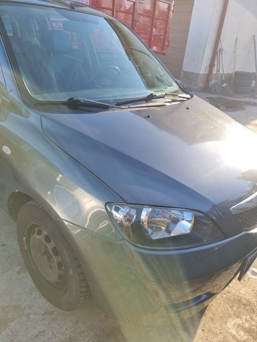 Vând mazda 2 motorină
