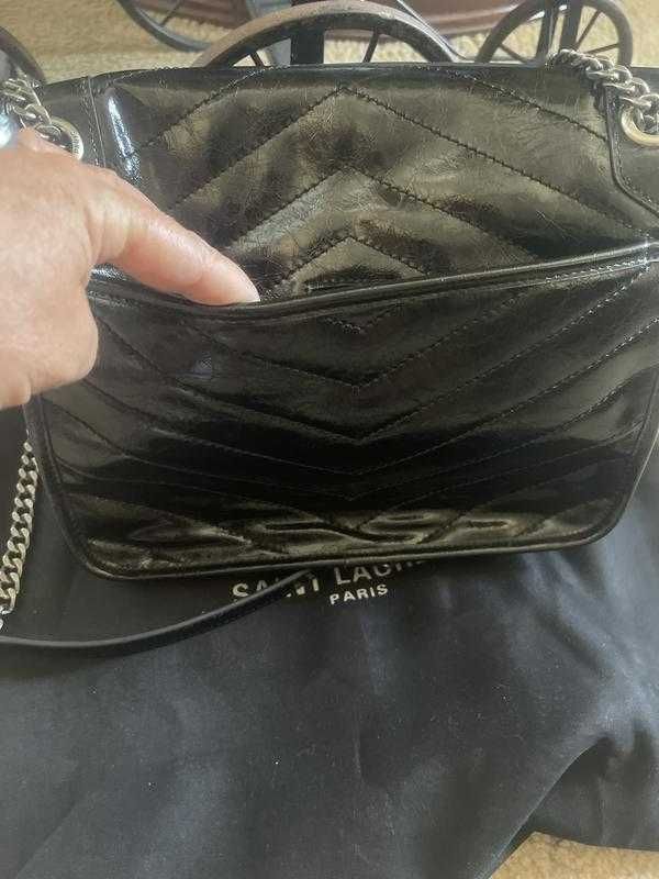 Geanta Saint Laurent Niki Chain Medium, Noir Vernis, 26 cm