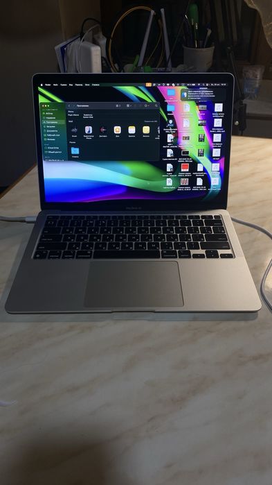 Macbook air m1 256/8
