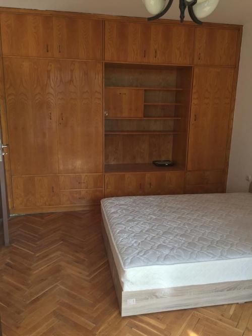 Дава се под наем Четиристаен апартамент в София, Изток - 118 кв.м за 650 € - Снимка #6