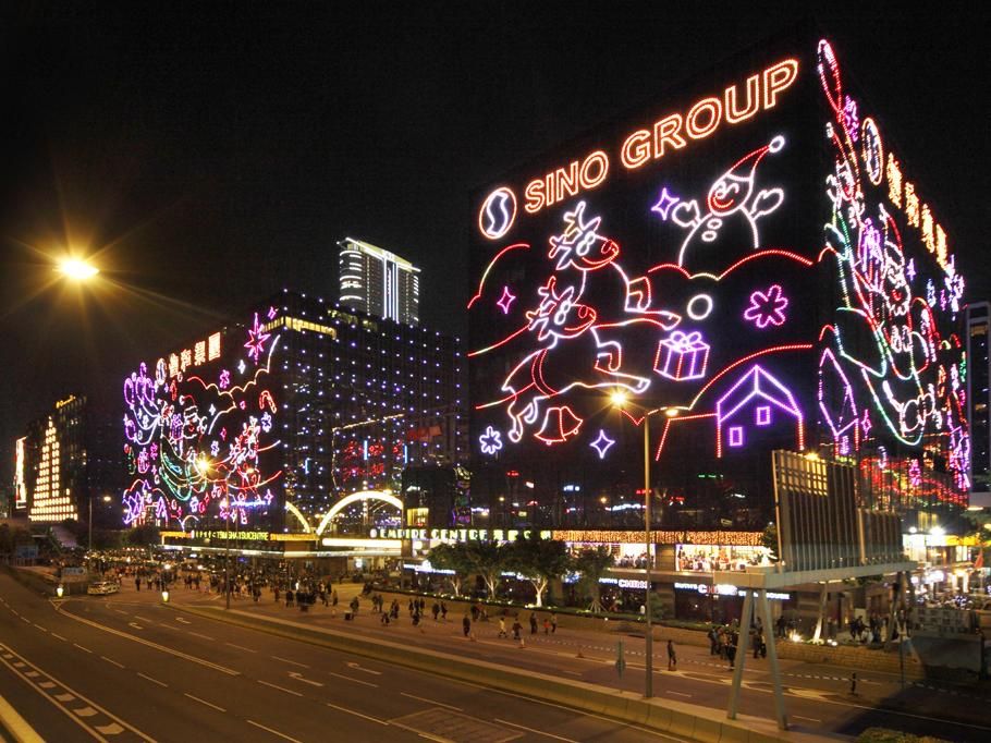 Оформление фасада на новый год