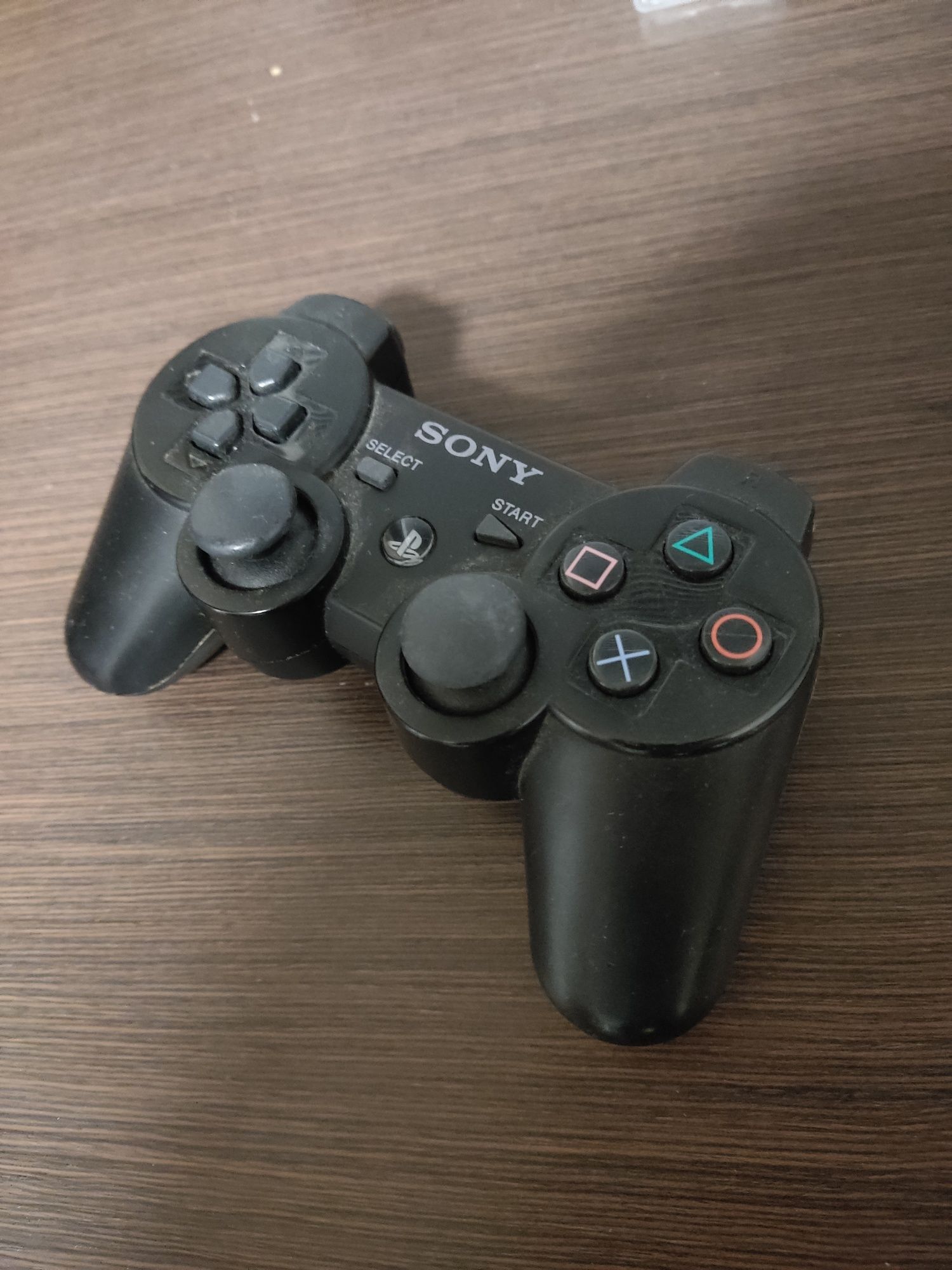 PlayStation 3 с joystick и всички кабели и 7 игри