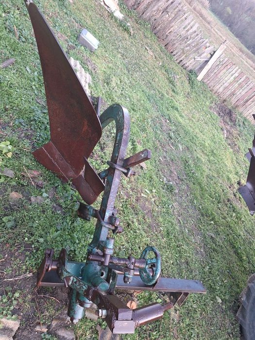 Scarificator plug pt santuri cu o brazda italian