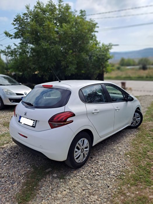 Peogeot 208 , 2016,1.0 benzina ! Euro 6
