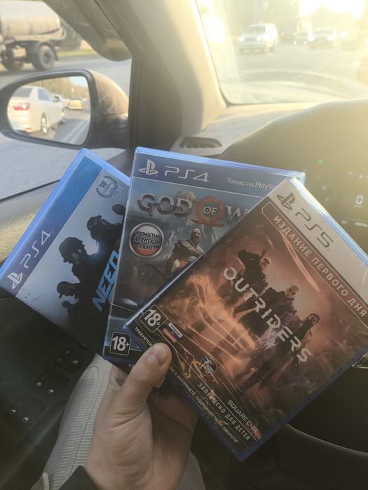 Диски на playstation ps4 и ps5