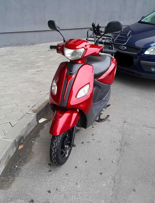 Scuter benzina 49cc