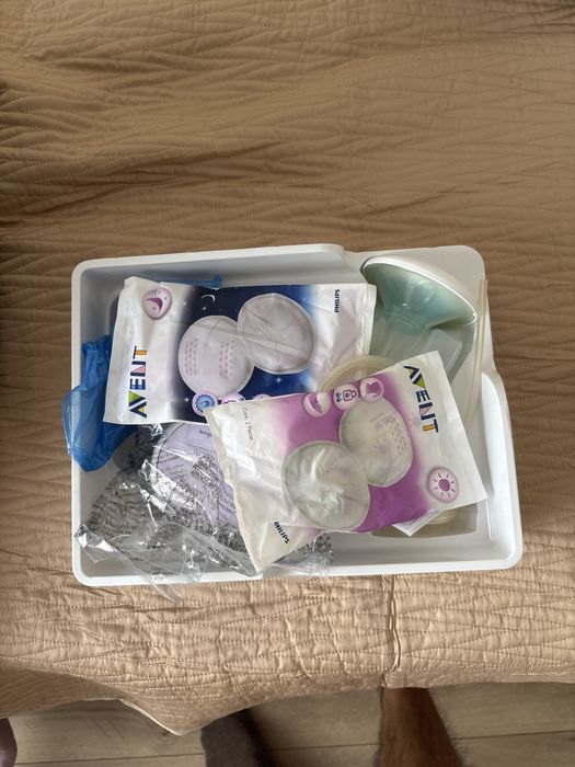 Молокоотсос Avent Philips