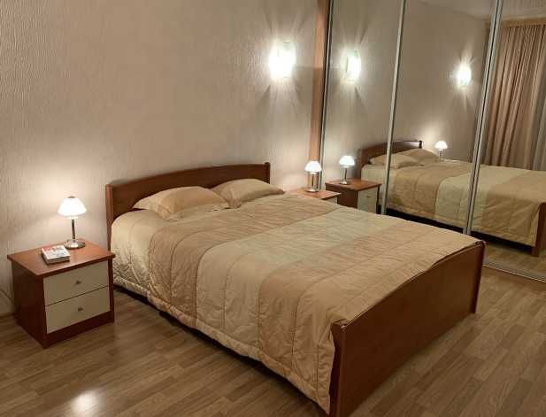 Дава се под наем Тристаен апартамент в Пловдив, Гагарин - 88 кв.м за 255 € - Снимка #2