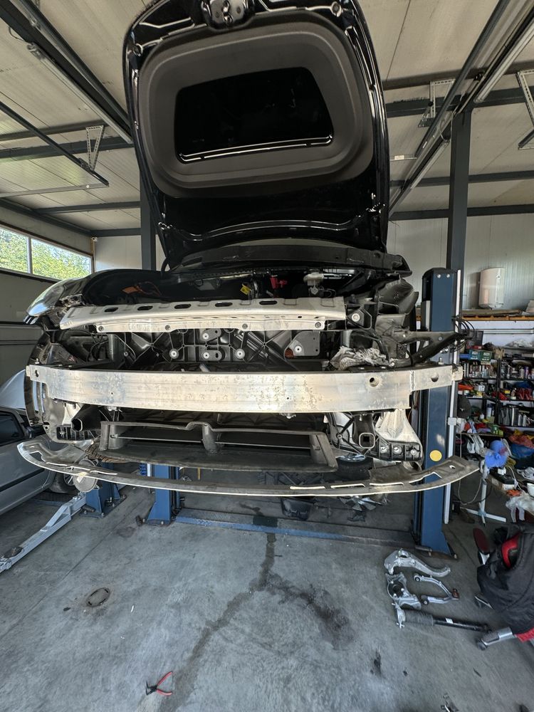 Tesla model S 3 X Y