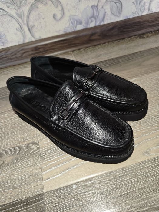 Мужской обувь размер 39