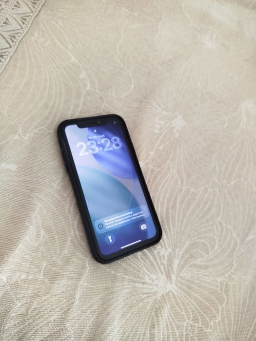 Iphone 11 в отличном состоянии