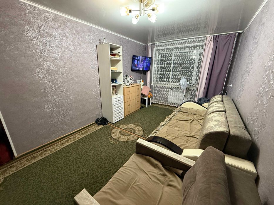 Продается 3 комнатная квартира район ЖД вокзала