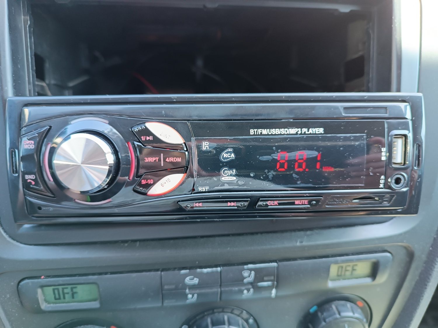 Radio(player,casetofon) auto nou,nouț!Usb,Bluethoot,aux,microfon